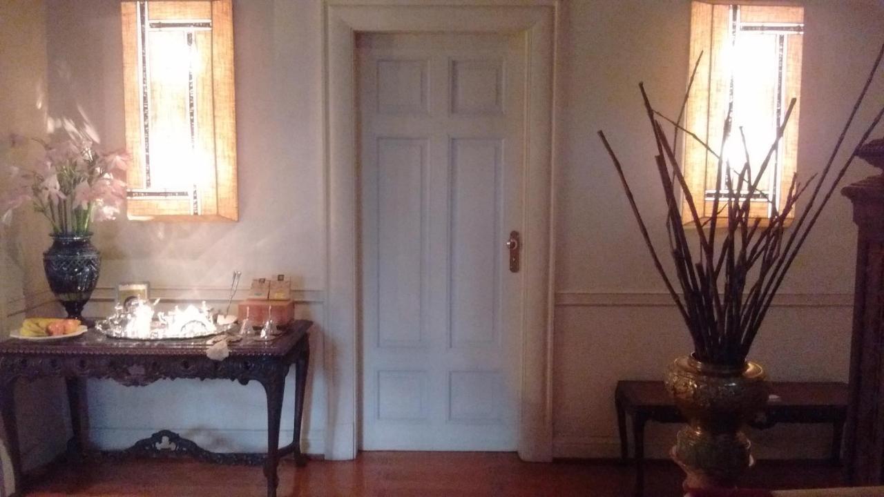 オリボス La Casona De Grace Bed & Breakfast エクステリア 写真