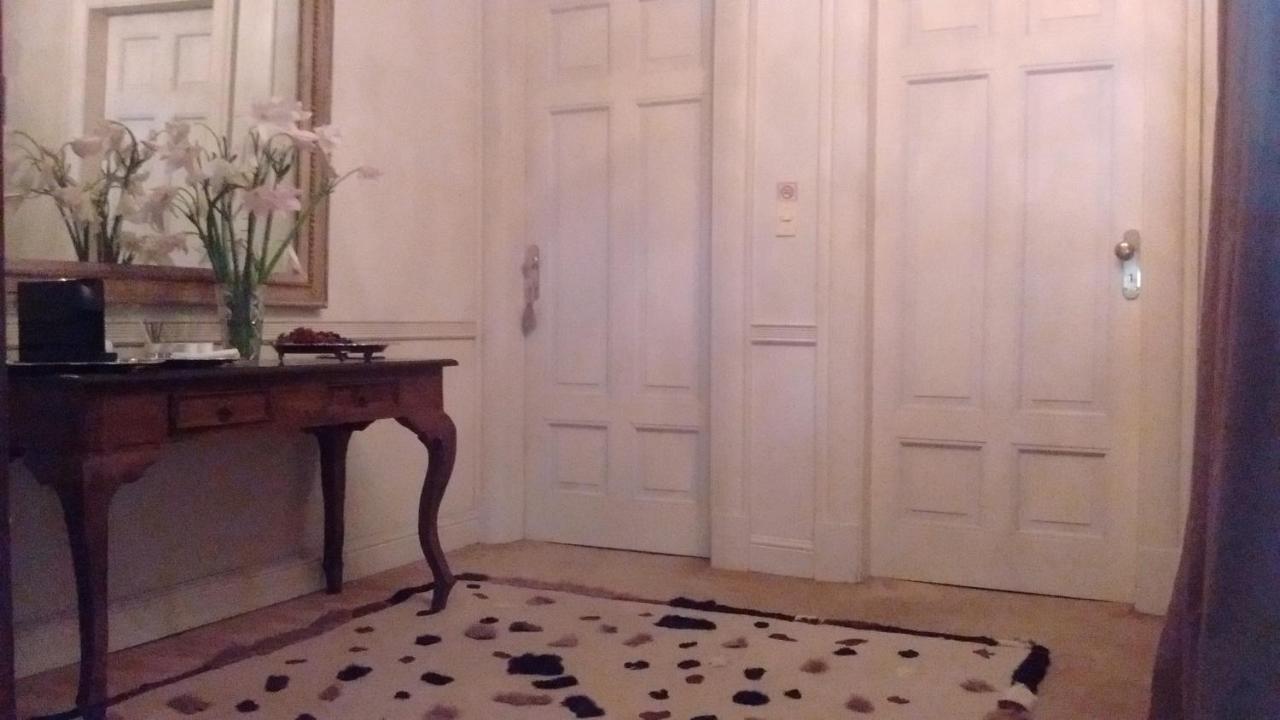 オリボス La Casona De Grace Bed & Breakfast エクステリア 写真