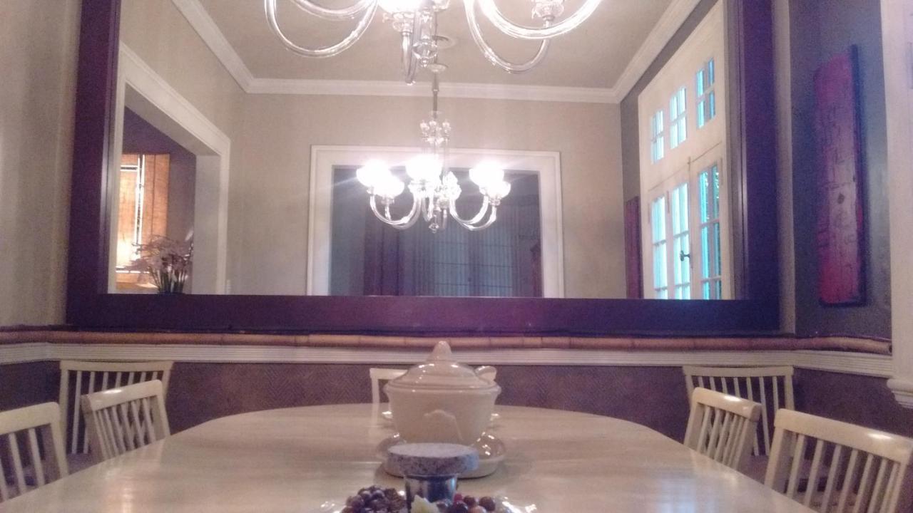 オリボス La Casona De Grace Bed & Breakfast エクステリア 写真
